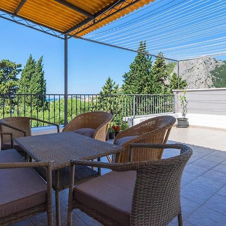 Gorgeous Apartment In Omis With Kitchen エクステリア 写真